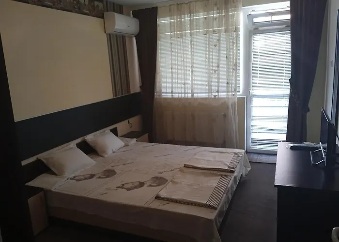 дани Apartament Primorsko